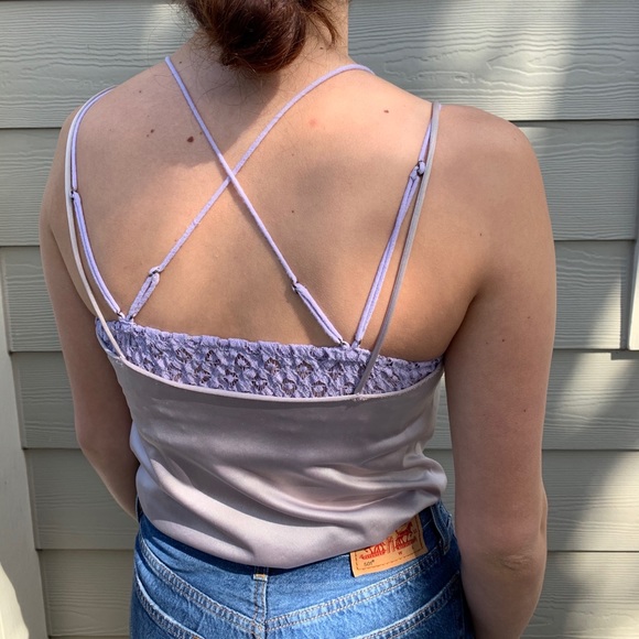 Lavender silk tank top - Picture 2 of 4